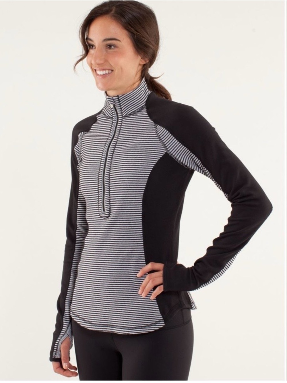 Lululemon Run: U-Turn Pullover
Mini Check Pique Black White size 8 EUC